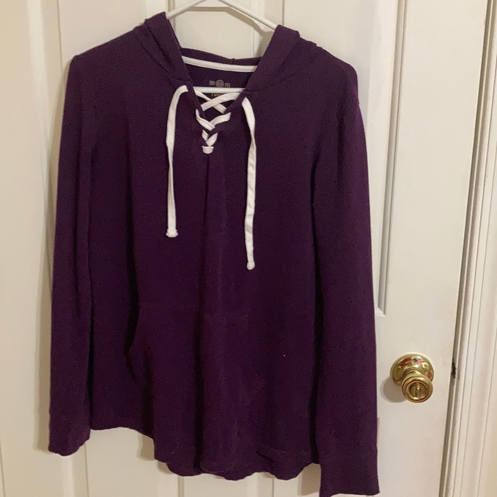 Khols brand SO. Tunic size: XS Wemons/Juniors.